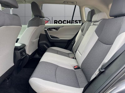2021 Toyota RAV4 Hybrid XLE AWD