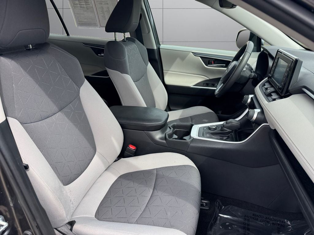 2021 Toyota RAV4 Hybrid XLE AWD
