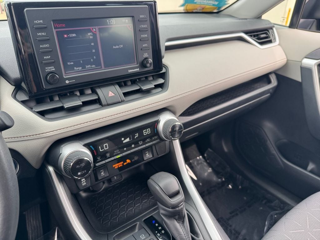 2021 Toyota RAV4 Hybrid XLE AWD