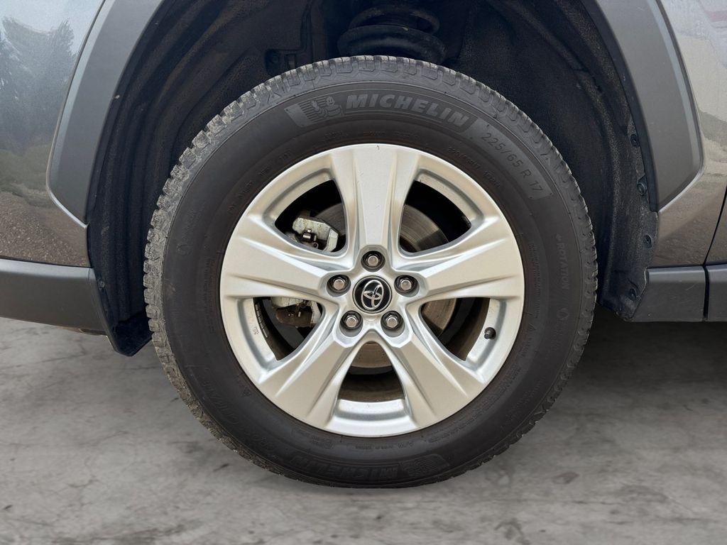 2021 Toyota RAV4 Hybrid XLE AWD