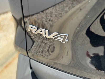 2025 Toyota RAV4 Hybrid XLE AWD