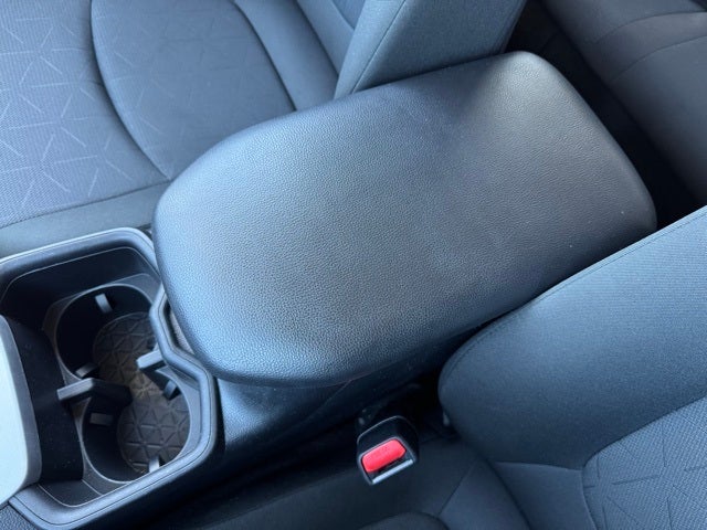 2025 Toyota RAV4 Hybrid XLE AWD