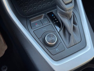 2025 Toyota RAV4 Hybrid XLE AWD