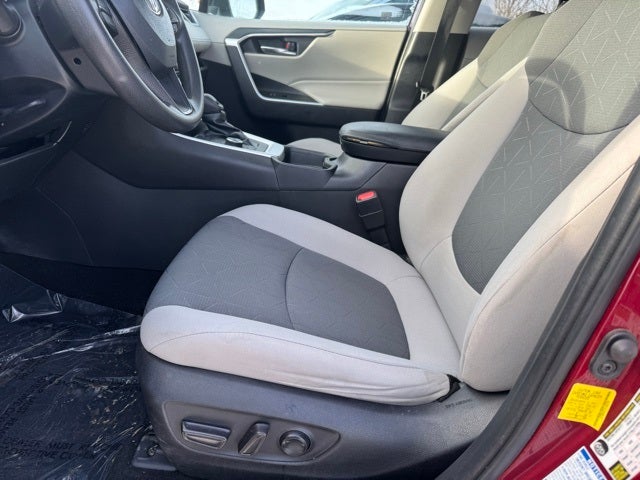 2020 Toyota RAV4 Hybrid XLE AWD