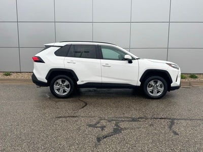2025 Toyota RAV4 Hybrid XLE AWD