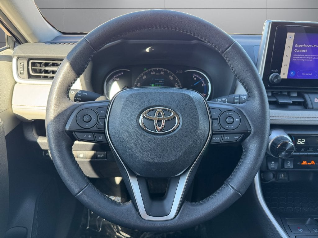 2025 Toyota RAV4 Hybrid XLE AWD