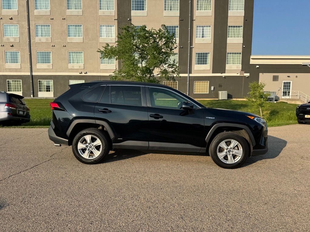 2020 Toyota RAV4 Hybrid XLE AWD