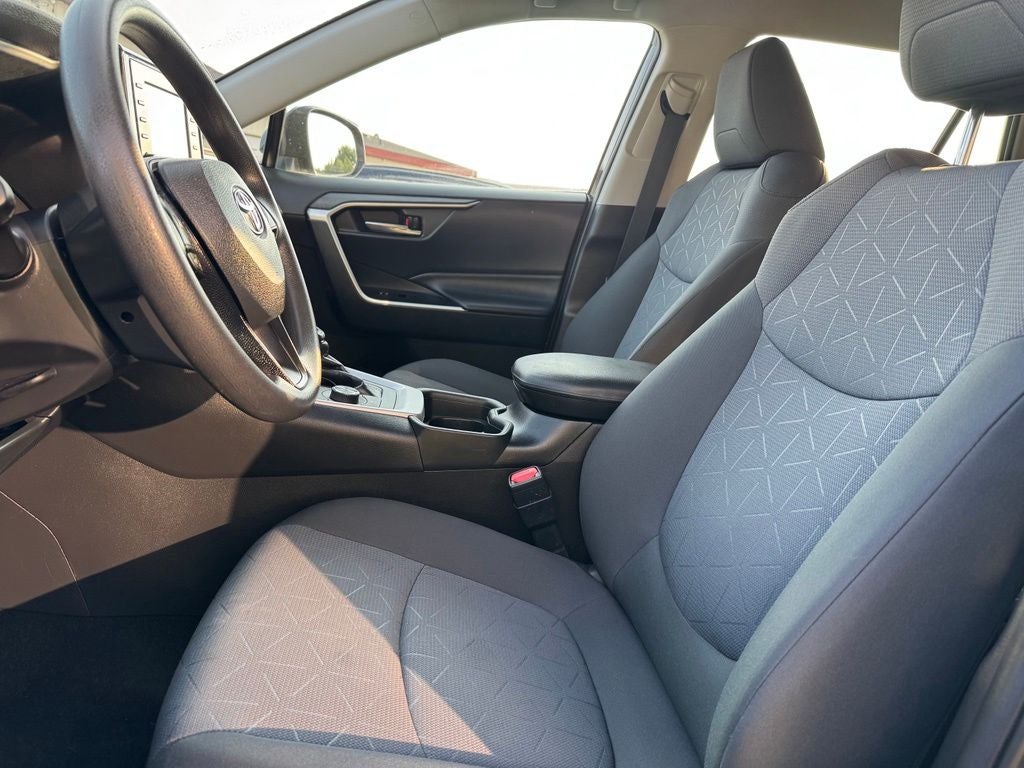 2020 Toyota RAV4 Hybrid XLE AWD