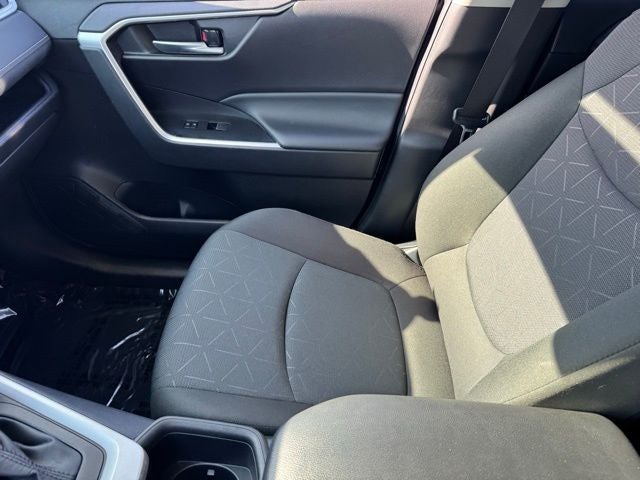 2025 Toyota RAV4 Hybrid XLE AWD