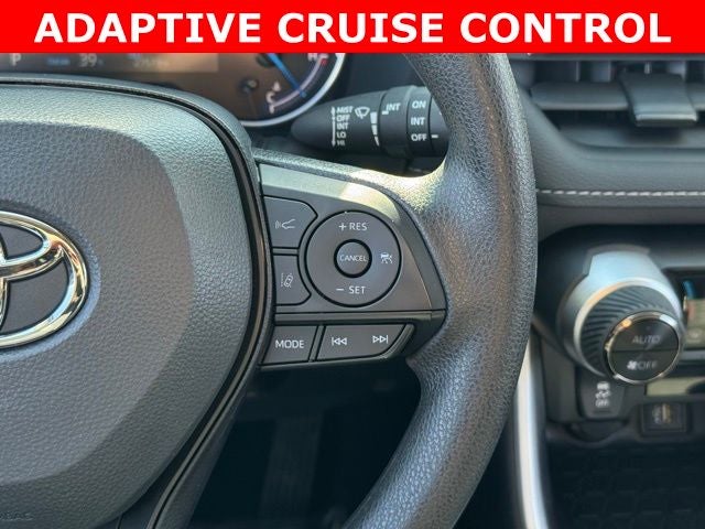 2025 Toyota RAV4 Hybrid XLE AWD