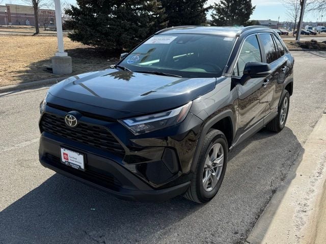2025 Toyota RAV4 Hybrid XLE AWD