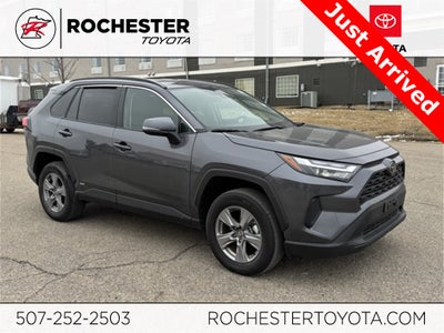 2025 Toyota RAV4 Hybrid XLE AWD