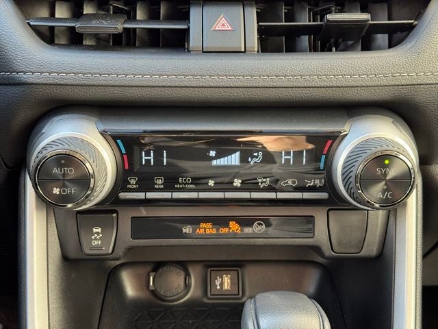 2025 Toyota RAV4 Hybrid XLE AWD