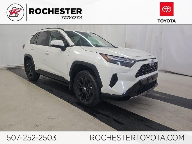 2022 Toyota RAV4 Hybrid SE AWD