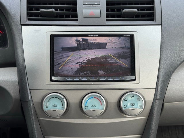 2009 Toyota Camry LE FWD