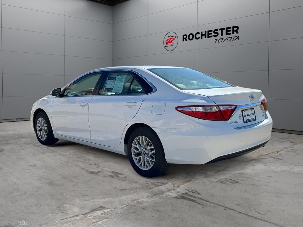 2016 Toyota Camry LE FWD