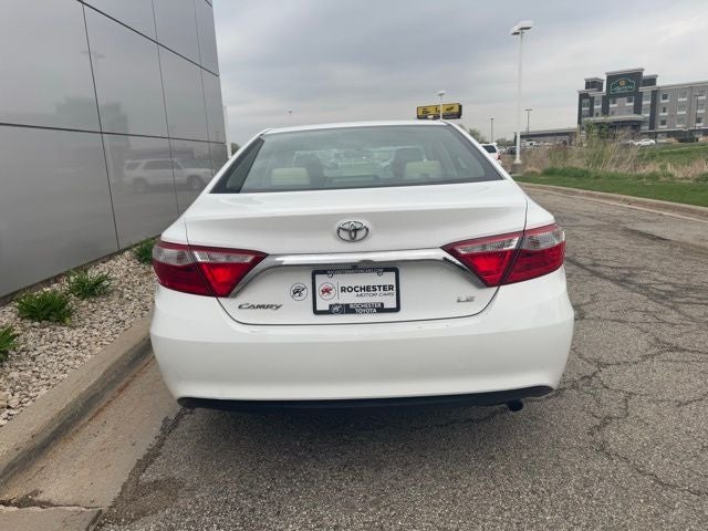 2016 Toyota Camry LE FWD