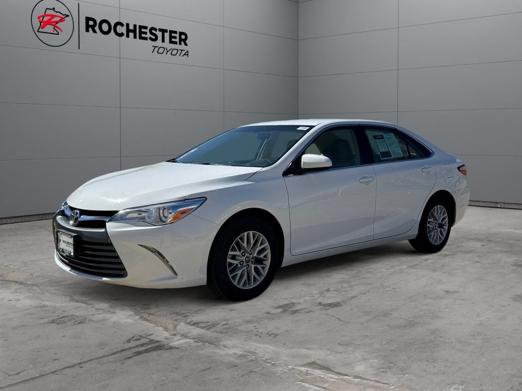 2016 Toyota Camry LE FWD