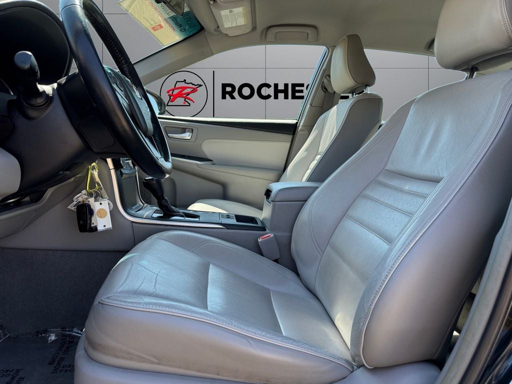 2016 Toyota Camry XLE FWD