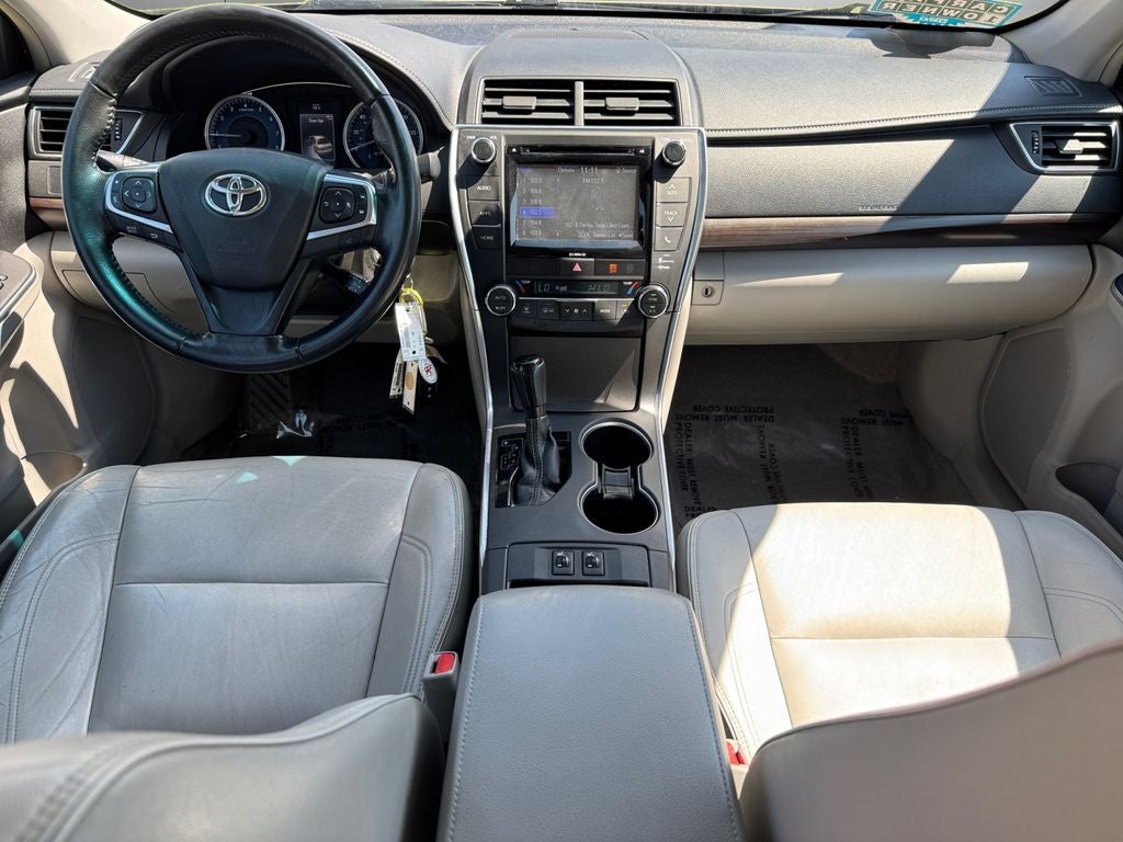 2016 Toyota Camry XLE FWD