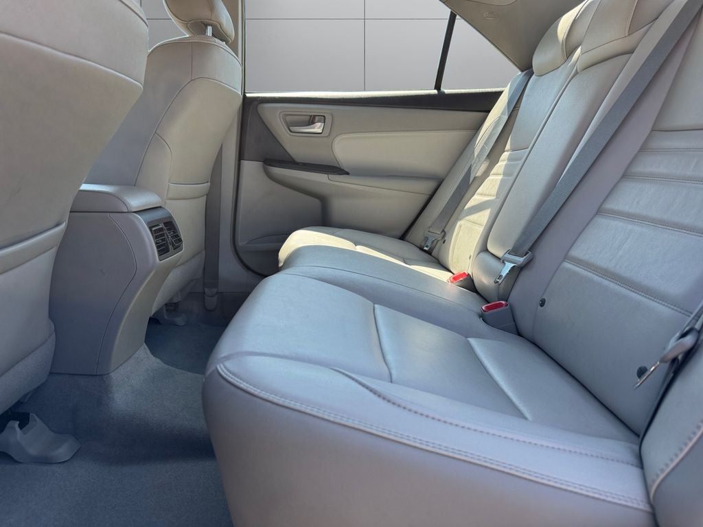 2016 Toyota Camry XLE FWD