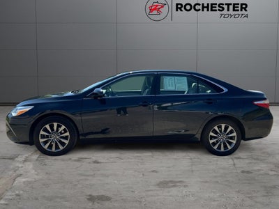 2016 Toyota Camry XLE FWD