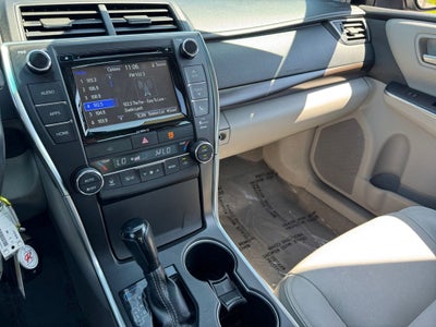 2016 Toyota Camry XLE FWD