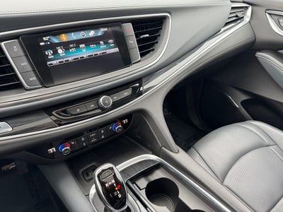 2019 Buick Enclave Essence AWD