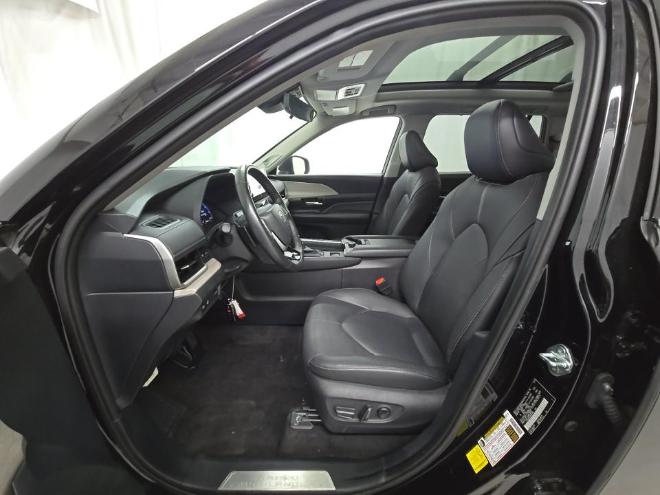 2024 Toyota Grand Highlander Platinum AWD