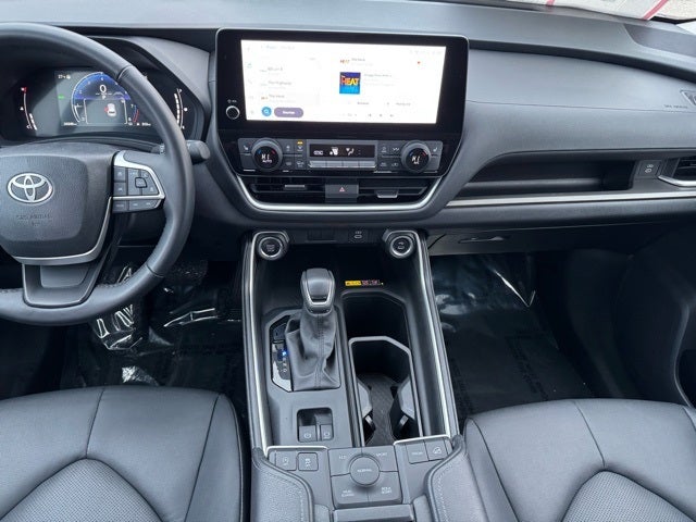 2025 Toyota Grand Highlander XLE AWD