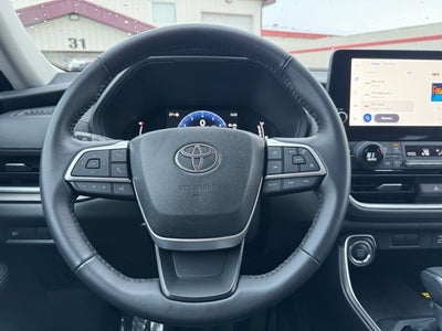 2025 Toyota Grand Highlander XLE AWD