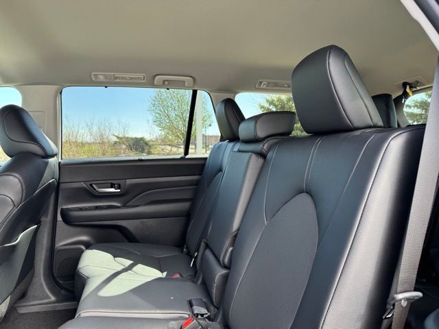 2025 Toyota Grand Highlander XLE AWD