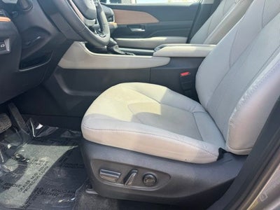 2025 Toyota Grand Highlander Limited AWD