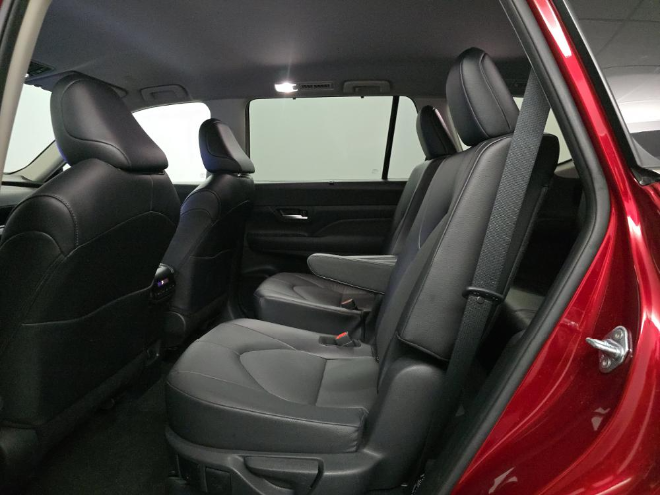 2024 Toyota Grand Highlander Hybrid XLE AWD