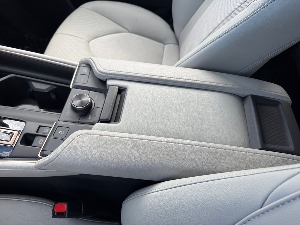 2026 Toyota Grand Highlander Hybrid MAX Platinum AWD