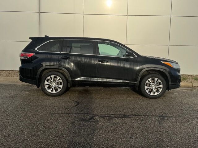 2014 Toyota Highlander LE Plus V6 AWD