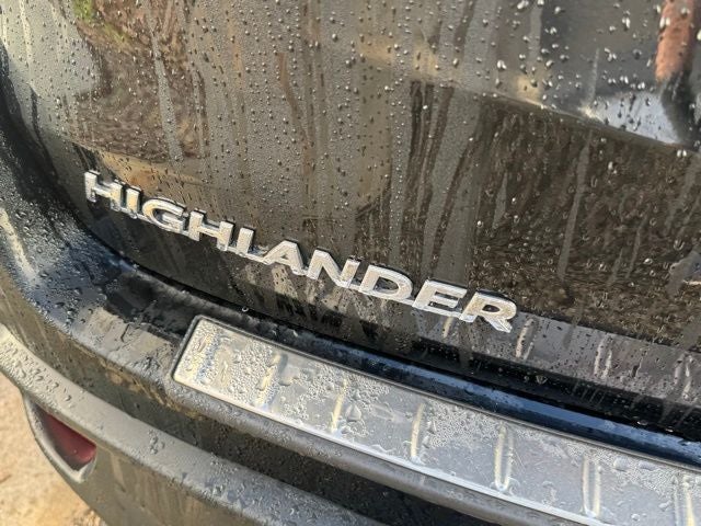 2014 Toyota Highlander LE Plus V6 AWD