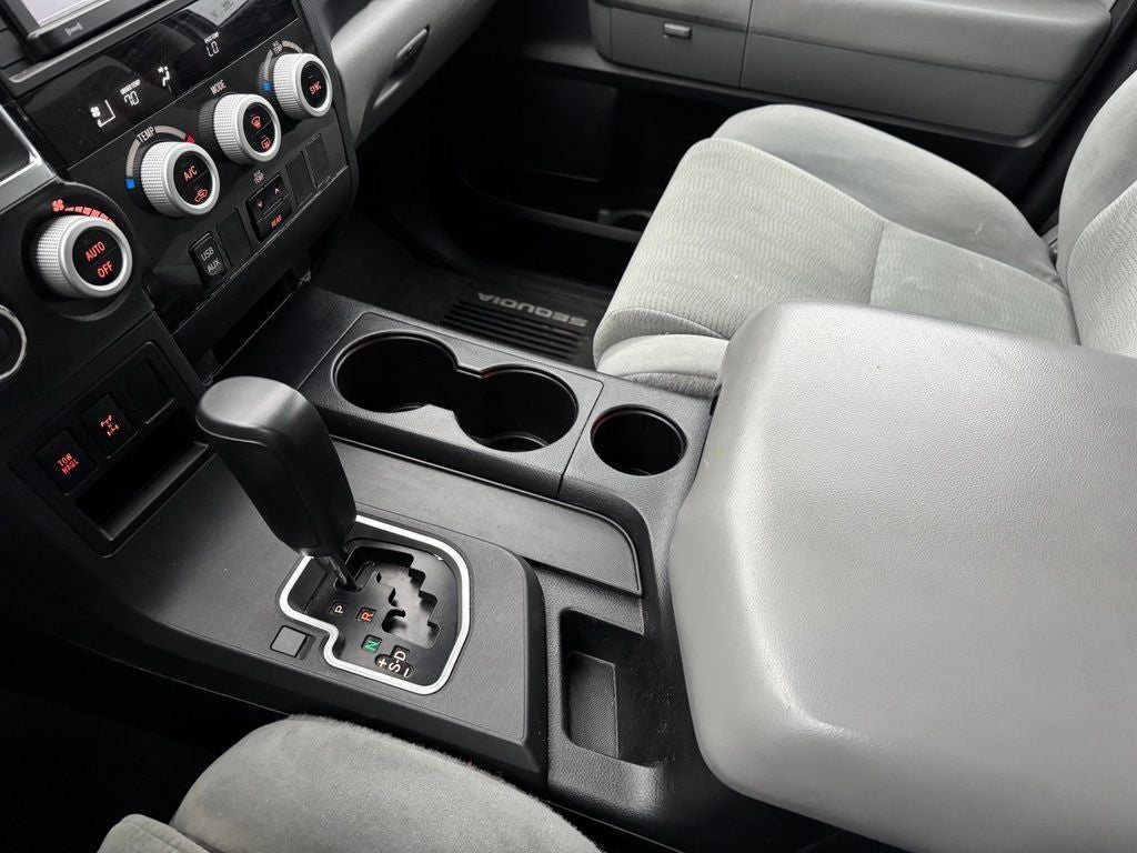 2019 Toyota Sequoia SR5 5.7L