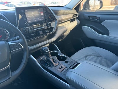 2022 Toyota Highlander LE AWD