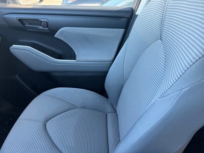 2022 Toyota Highlander LE AWD