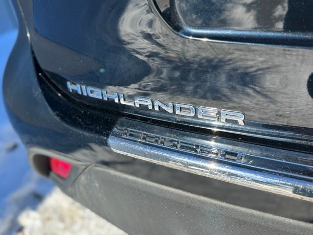 2022 Toyota Highlander LE AWD