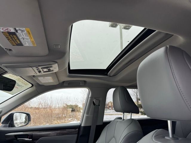 2021 Toyota Highlander Hybrid Limited AWD