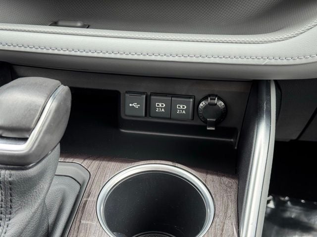 2021 Toyota Highlander Hybrid Limited AWD