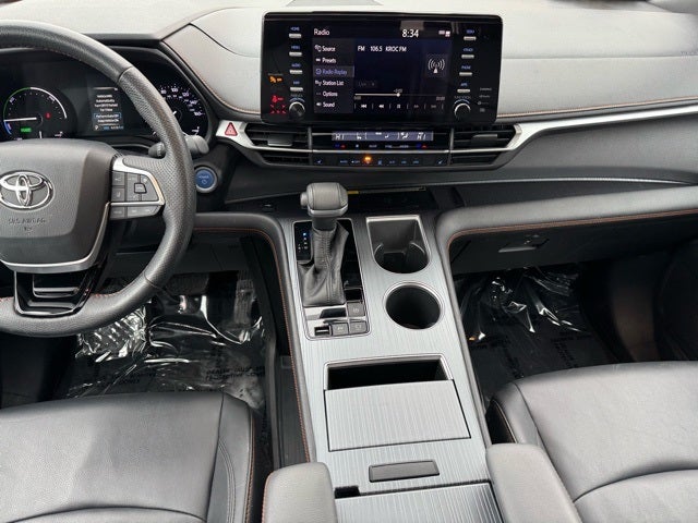 2022 Toyota Sienna XSE 7 Passenger