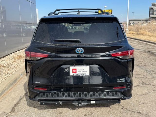 2022 Toyota Sienna XSE 7 Passenger
