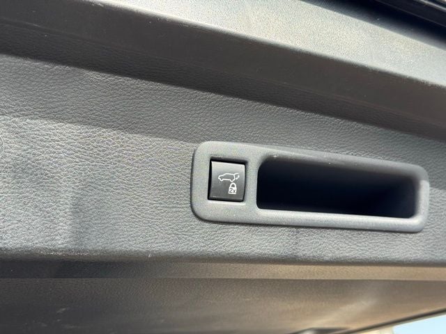 2022 Toyota Sienna XSE 7 Passenger