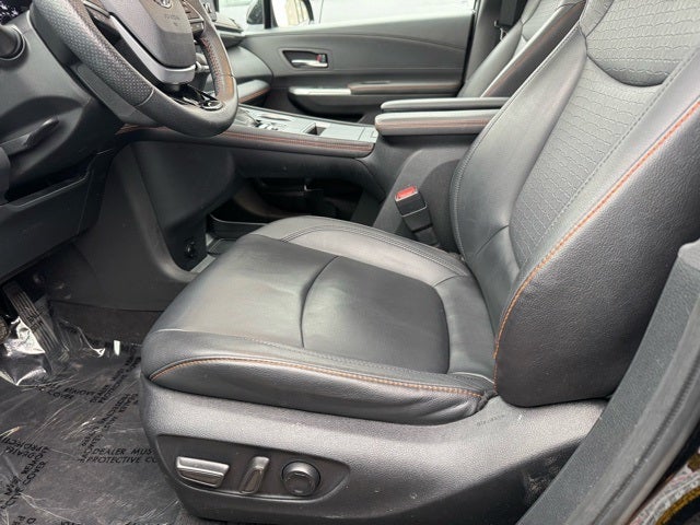2022 Toyota Sienna XSE 7 Passenger