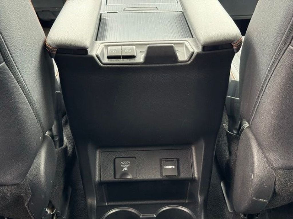 2022 Toyota Sienna XSE 7 Passenger