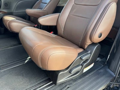 2018 Toyota Sienna Limited Premium 7 Passenger