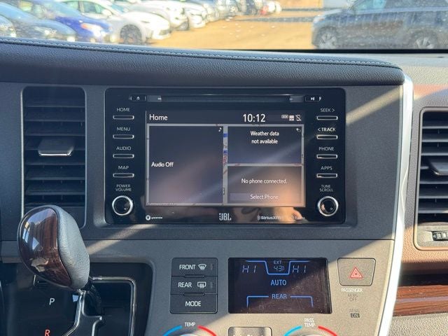 2018 Toyota Sienna Limited Premium 7 Passenger